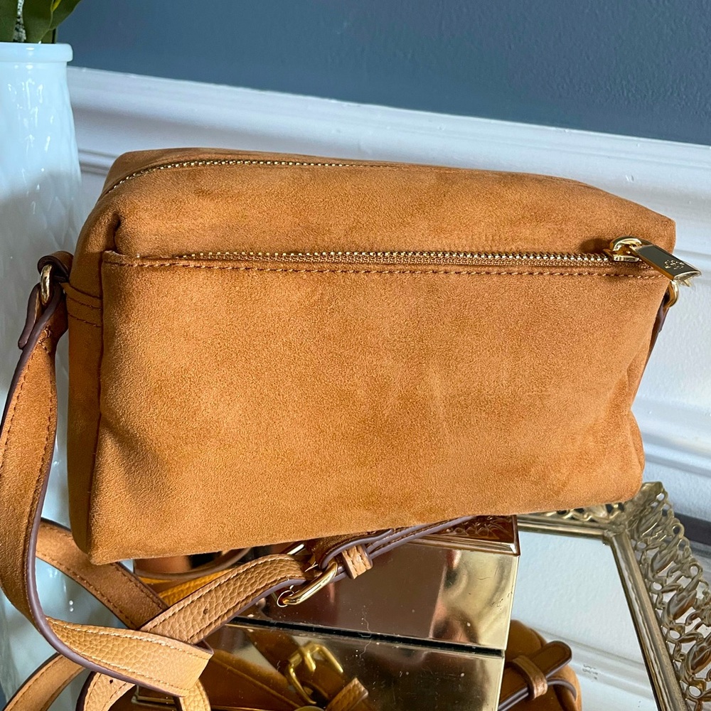 Tan Leather Crossbody Bag - Picture 8 of 9